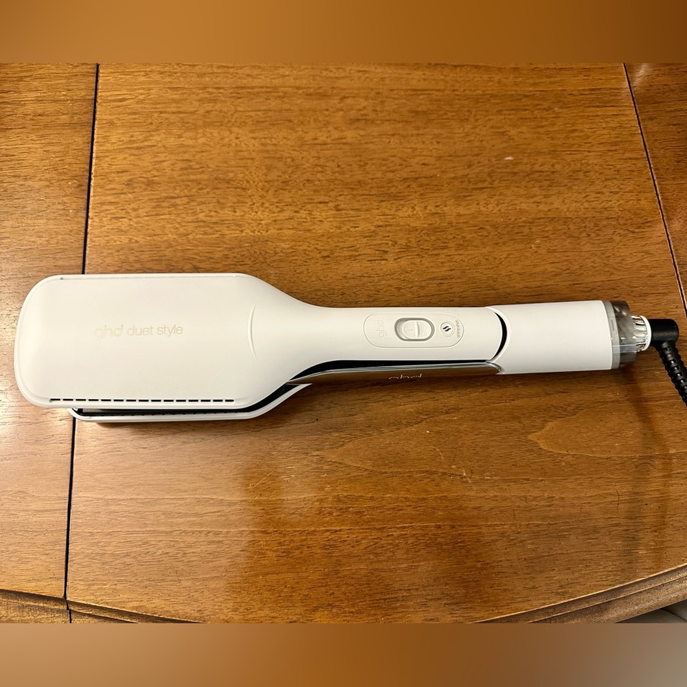 GHD 2 in 1 Hot Air Styler